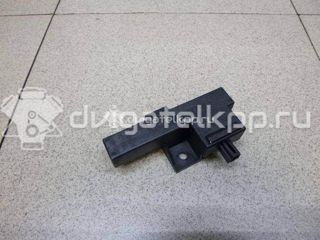 Фото Антенна  8K0907247 для vw Touareg {forloop.counter}}