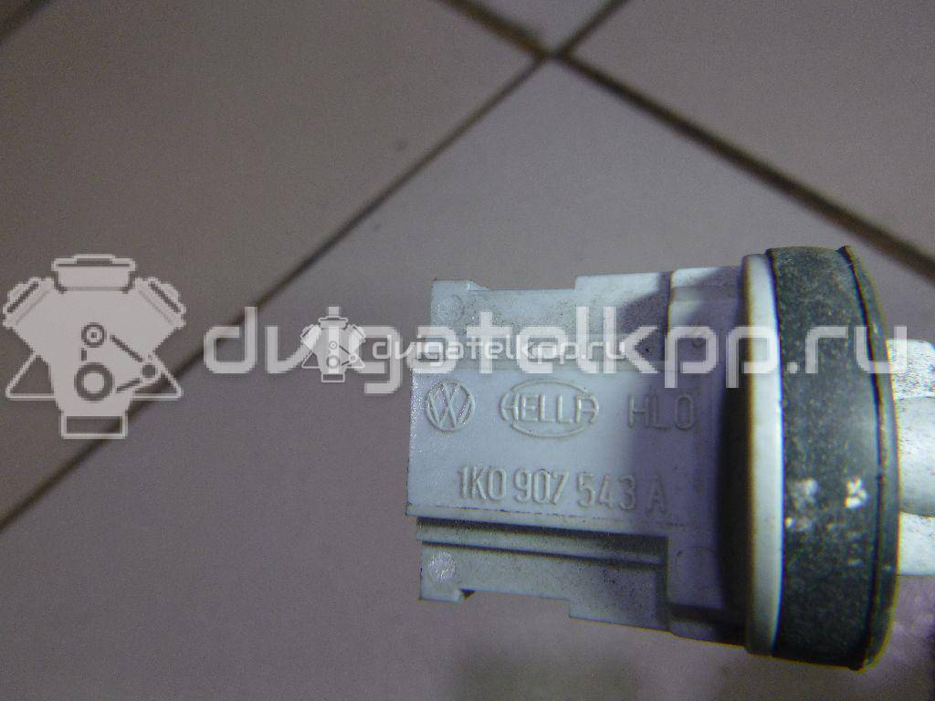 Фото Датчик температуры воздуха  1K0907543A для porsche 911 (996) {forloop.counter}}