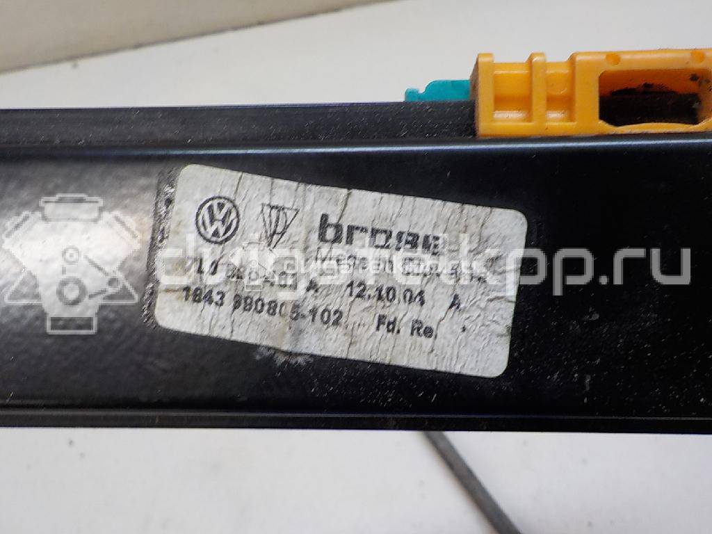 Фото Стеклоподъемник электр. задний правый  7L0839462A для porsche Cayenne {forloop.counter}}