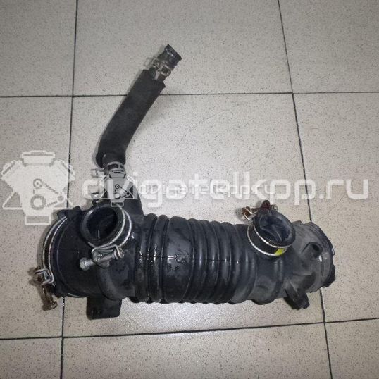 Фото Патрубок воздушного фильтра для двигателя 2AZ-FE для Toyota / Daihatsu / Toyota (Faw) / Toyota (Gac) 152-167 л.с 16V 2.4 л бензин 1788128250