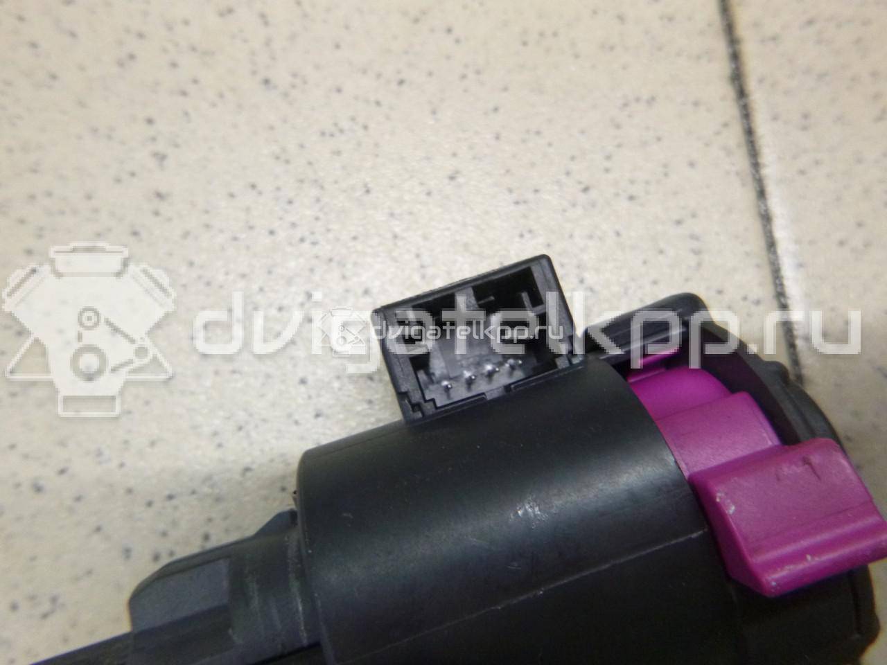 Фото Датчик включения стопсигнала  4F0945459B для porsche Macan {forloop.counter}}