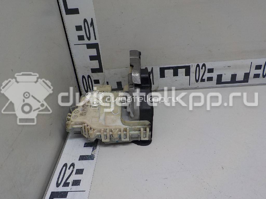 Фото Замок двери задней правой  8k0839016 для porsche Cayenne {forloop.counter}}