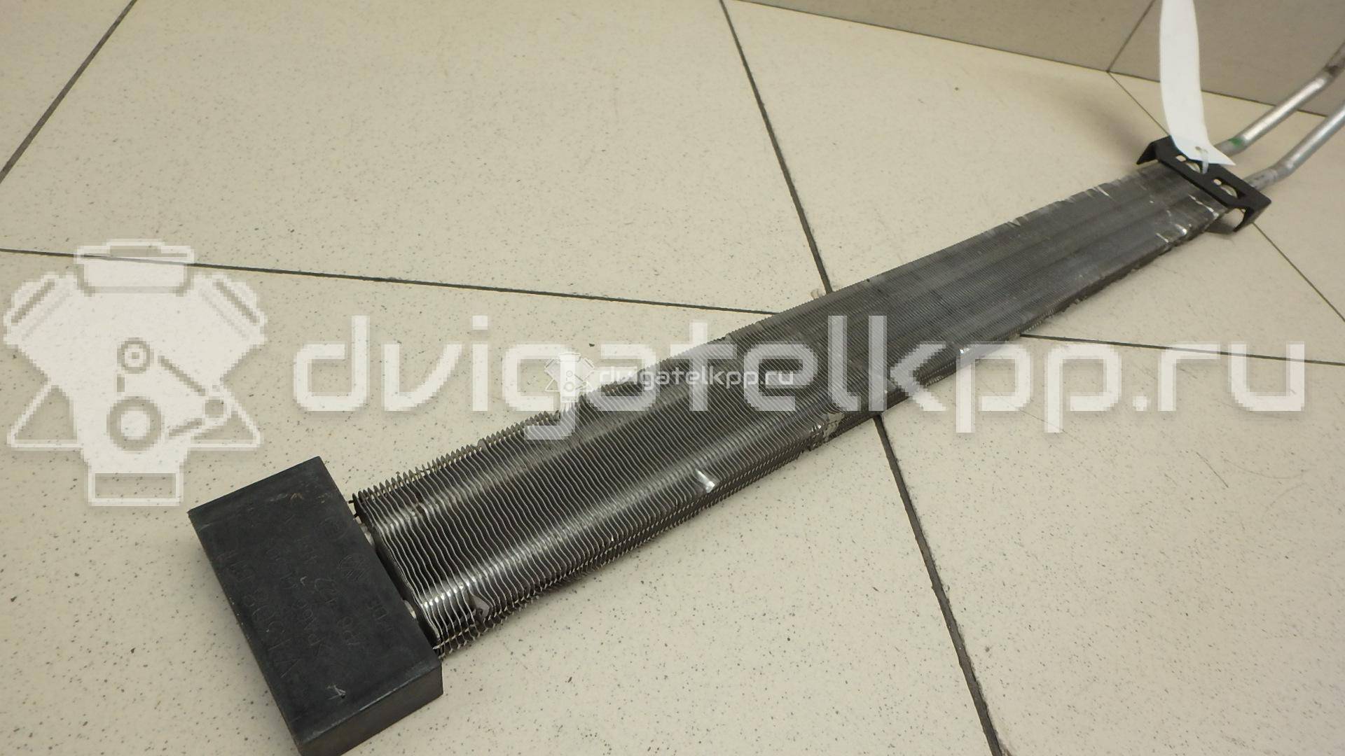 Фото Радиатор гидроусилителя  7P0422885B для porsche Cayenne {forloop.counter}}