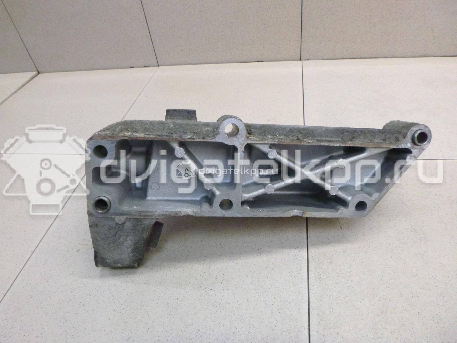 Фото Кронштейн двигателя левый  500394621 для iveco Daily {forloop.counter}}