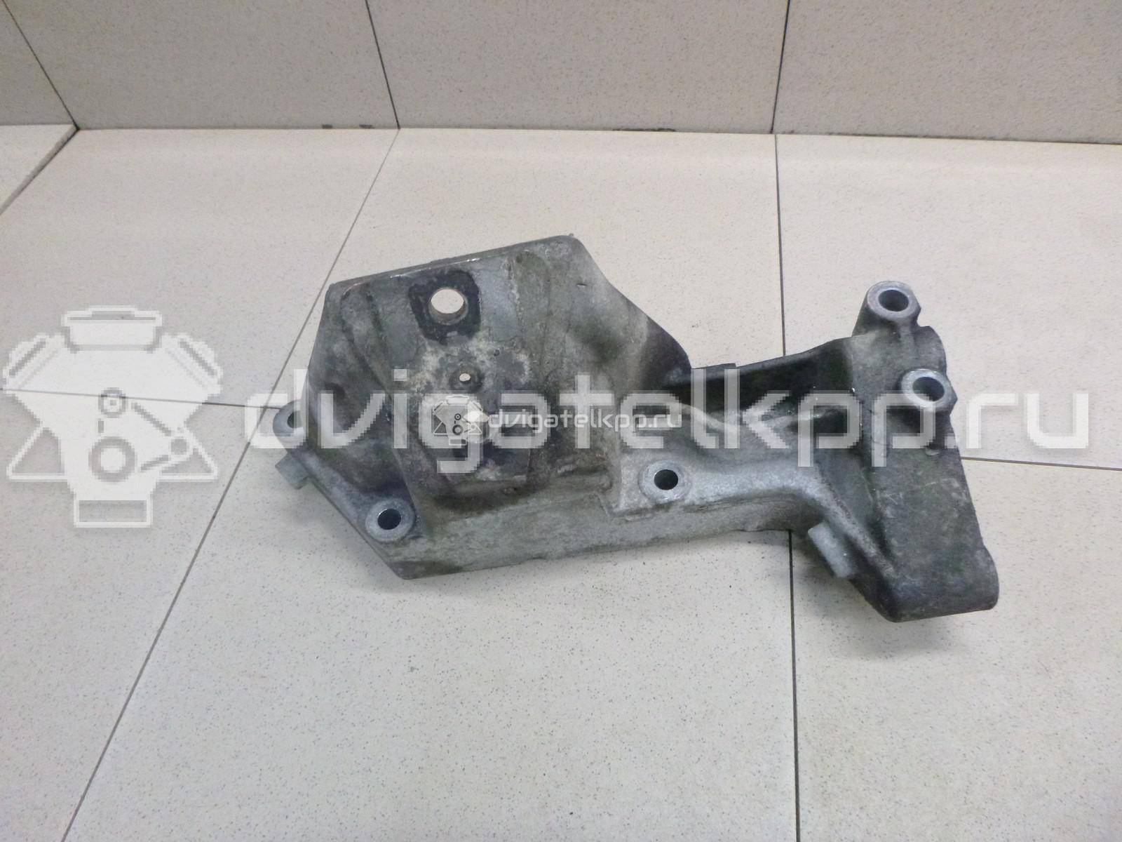 Фото Кронштейн двигателя левый  500394621 для iveco Daily {forloop.counter}}