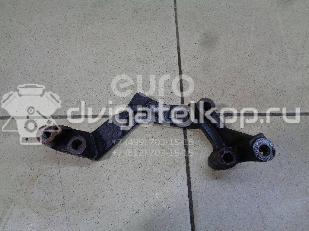 Фото Кронштейн ролика-натяжителя руч. ремня для двигателя 1VD-FTV для Lexus / Toyota 205-286 л.с 32V 4.5 л Дизельное топливо 8712160100 {forloop.counter}}