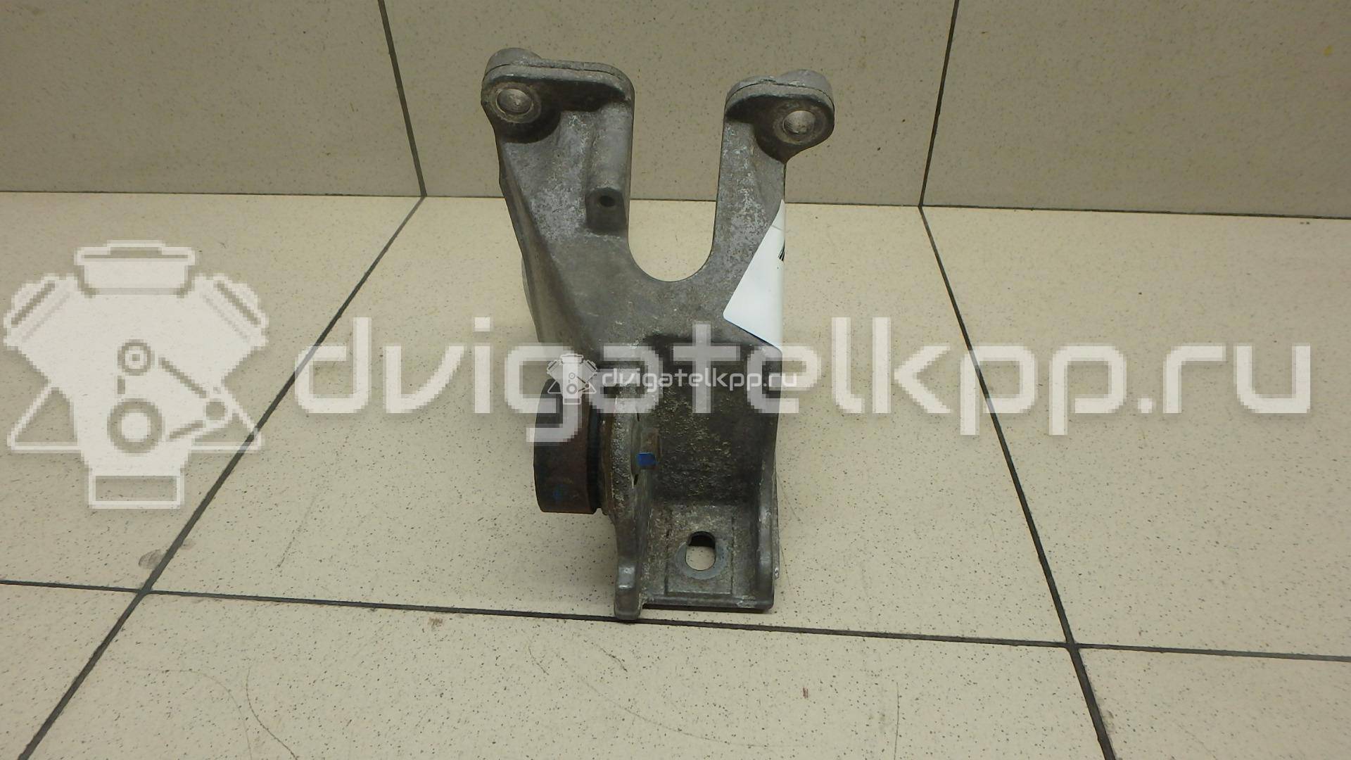 Фото Кронштейн двигателя левый  1165166J00 для suzuki Grand Vitara {forloop.counter}}