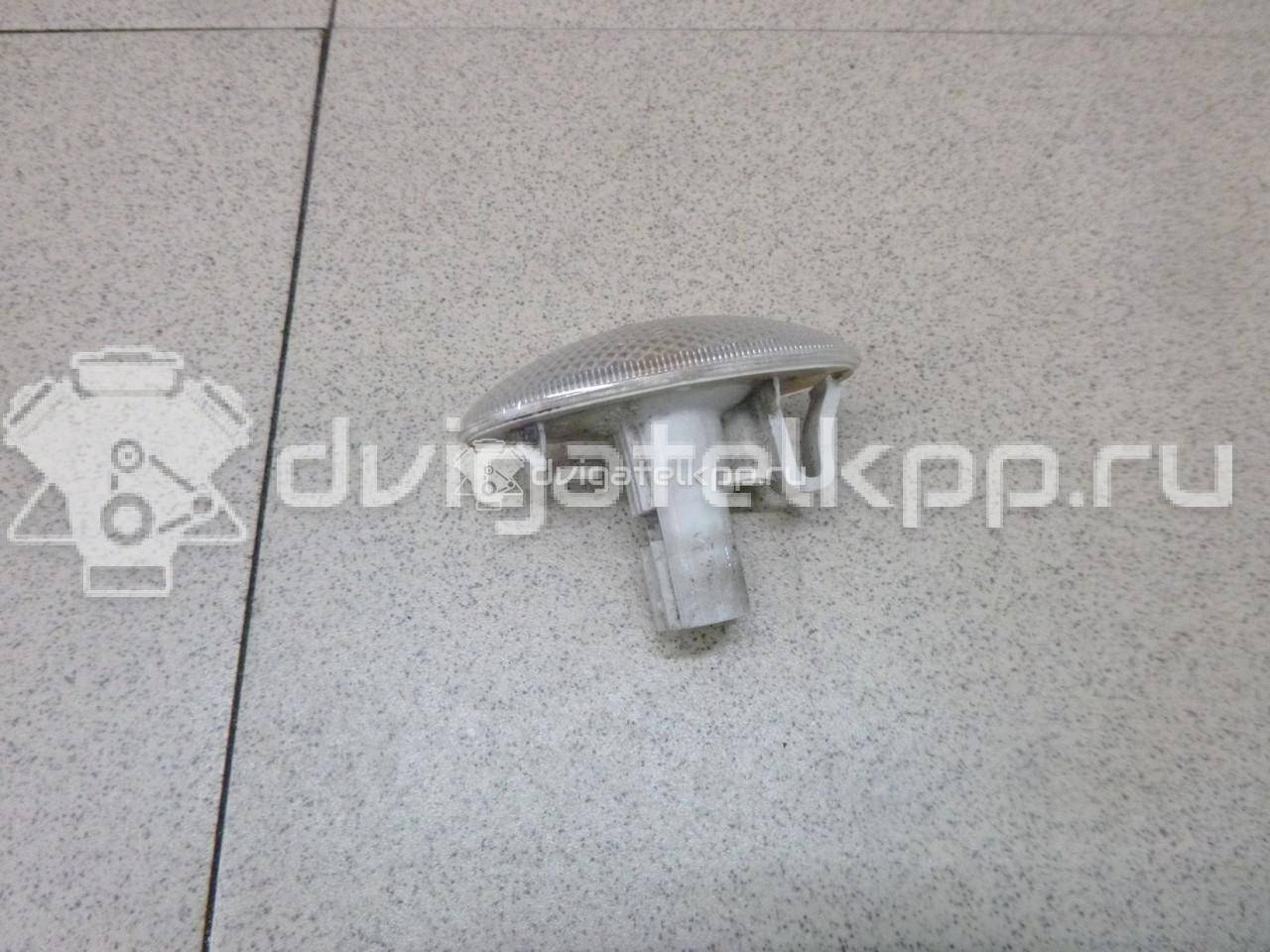 Фото Повторитель на крыло белый  3641063J20 для Suzuki Splash Ex / Vitara / Sx4 / Swift {forloop.counter}}