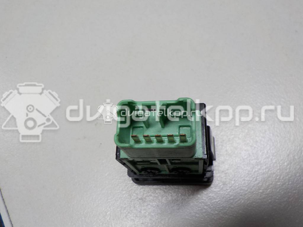 Фото Кнопка противотуманки  3727062JA0 для suzuki Swift {forloop.counter}}