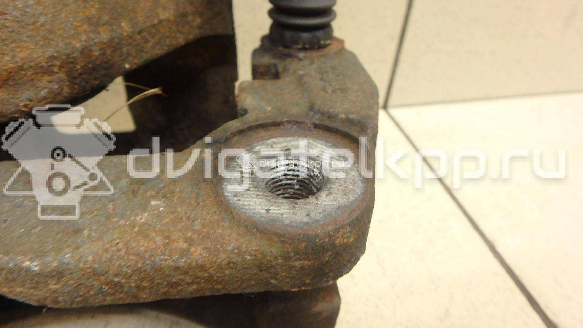 Фото Суппорт тормозной передний левый  5510280J02999 для Suzuki Sx4 {forloop.counter}}