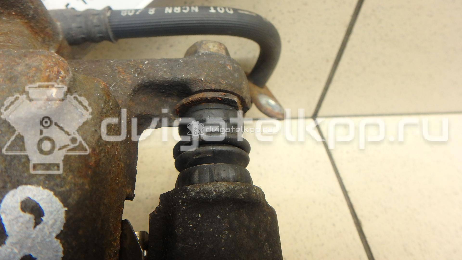 Фото Суппорт тормозной передний левый  5510280J02999 для Suzuki Sx4 {forloop.counter}}