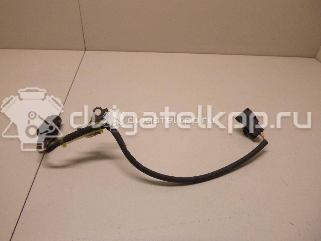 Фото Датчик положения коленвала  9091905030 для Toyota Avensis / Vista / Rav 4 / Mr 2 / Auris {forloop.counter}}