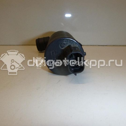 Фото Насос омывателя  8533005030 для Toyota Yaris / Corolla / Avensis