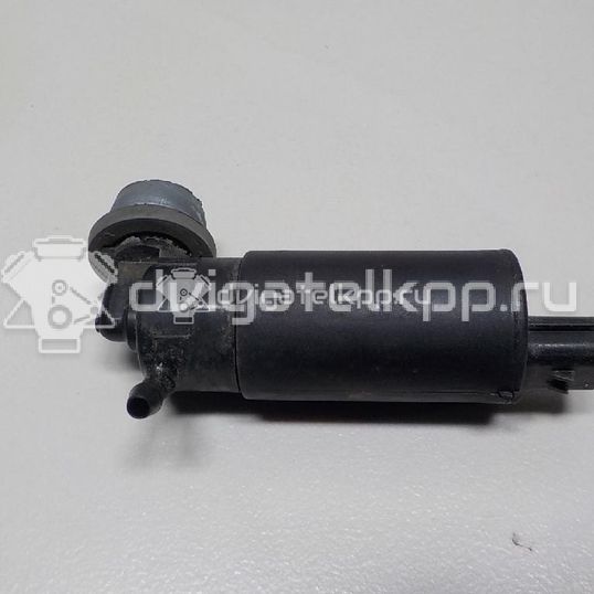 Фото Насос омывателя  8533005031 для Toyota Yaris / Camry / Corolla / Avensis