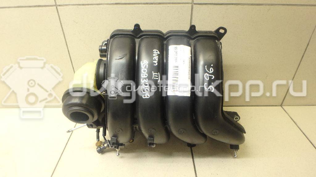 Фото Коллектор впускной для двигателя 2ZR-FAE для Toyota / Scion 139 л.с 16V 1.8 л бензин 171200T040 {forloop.counter}}