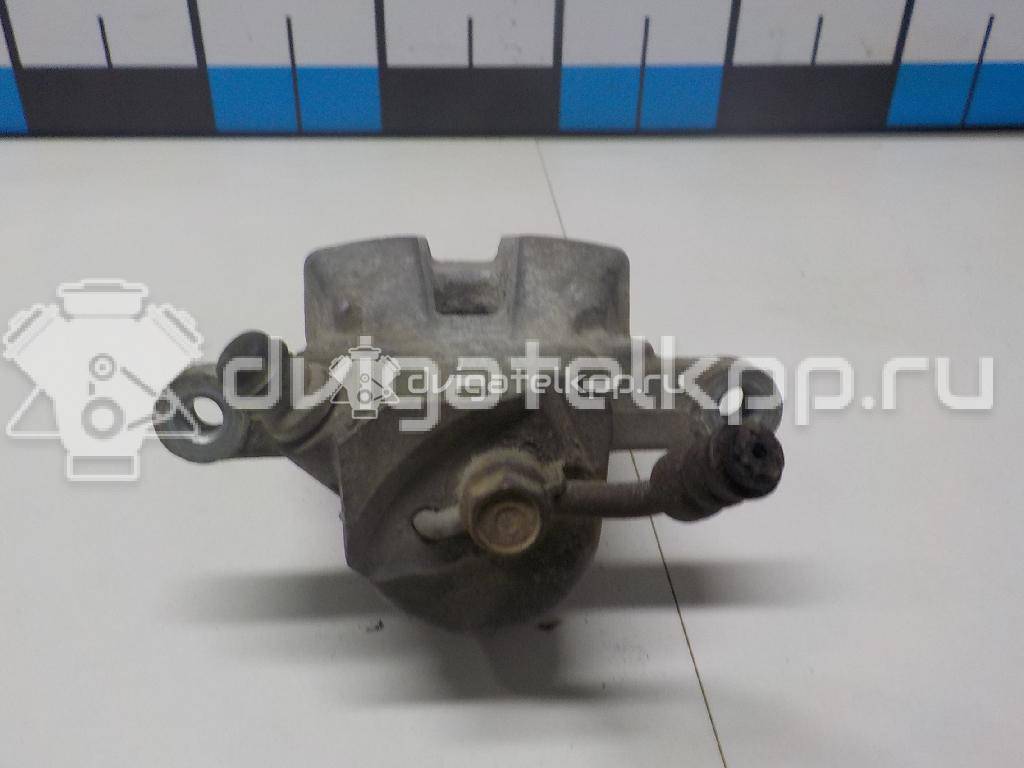 Фото Суппорт тормозной задний правый  4783042060 для Toyota Rav 4 {forloop.counter}}