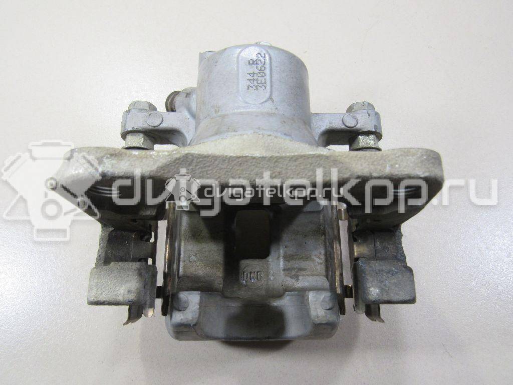 Фото Суппорт тормозной задний правый  4783042080 для Toyota Rav 4 {forloop.counter}}