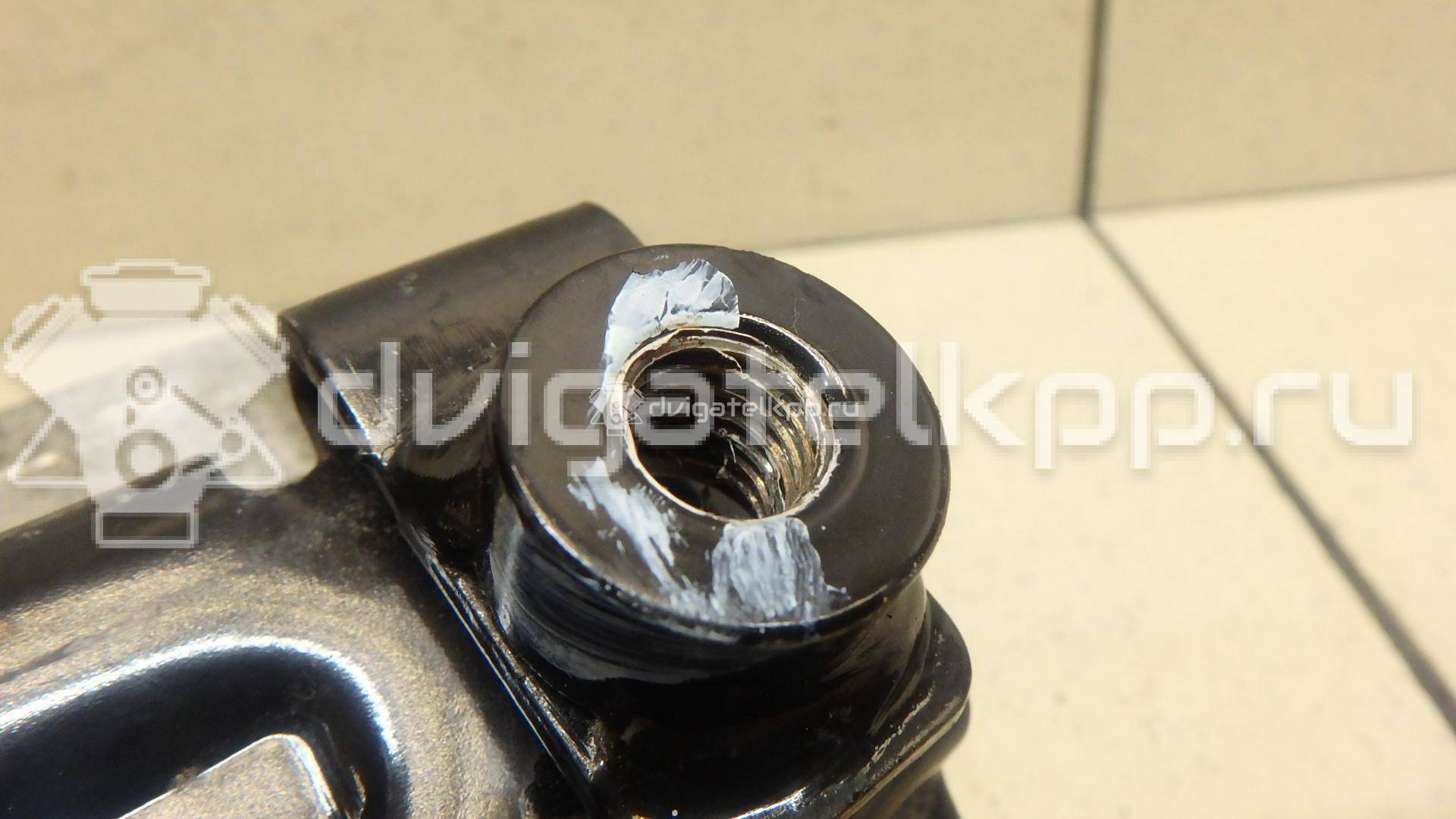 Фото Опора КПП левая  6RF199555H для audi A1 {forloop.counter}}