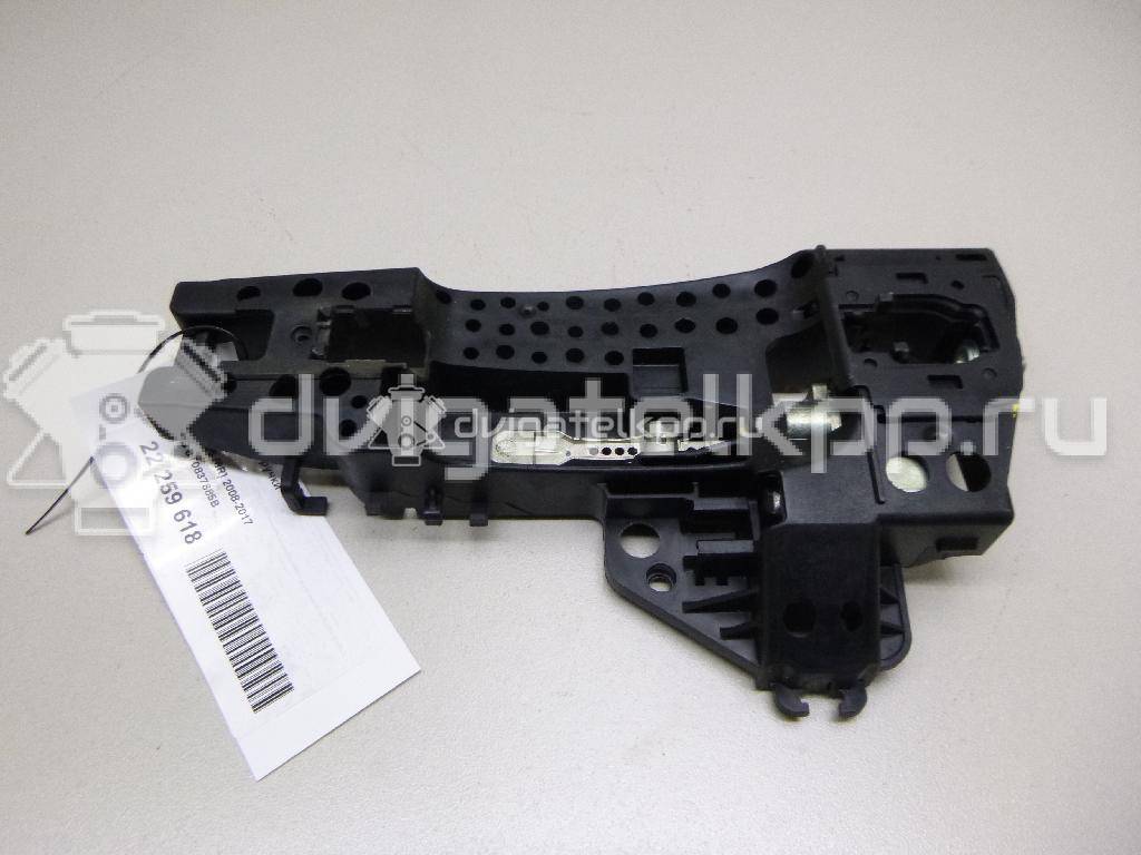 Фото Кронштейн ручки  8T0837885B для audi A1 {forloop.counter}}