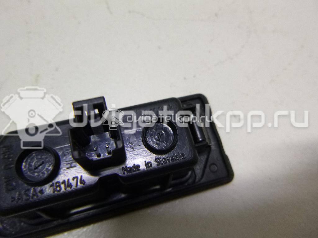 Фото Фонарь подсветки номера  4G0943021 для Audi A4 / A6 / A3 / A5 / Tt {forloop.counter}}