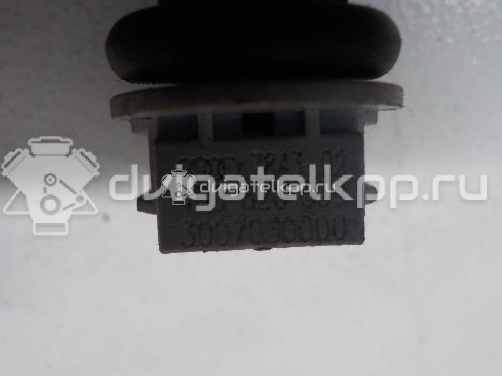 Фото Датчик температуры воздуха  4b0820539 для audi A8 [4N] {forloop.counter}}