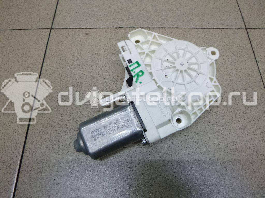 Фото Моторчик стеклоподъемника  8K0959802C для Audi A1 {forloop.counter}}