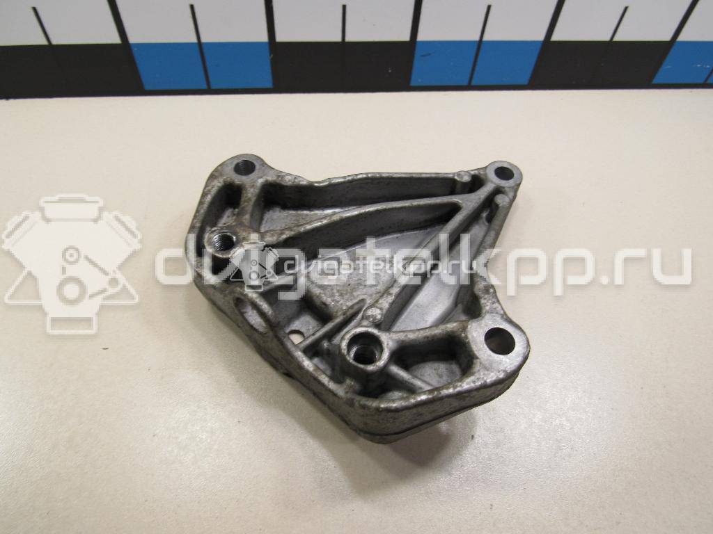 Фото Кронштейн КПП левый  1k0199117bb для audi A3 [8P1] {forloop.counter}}