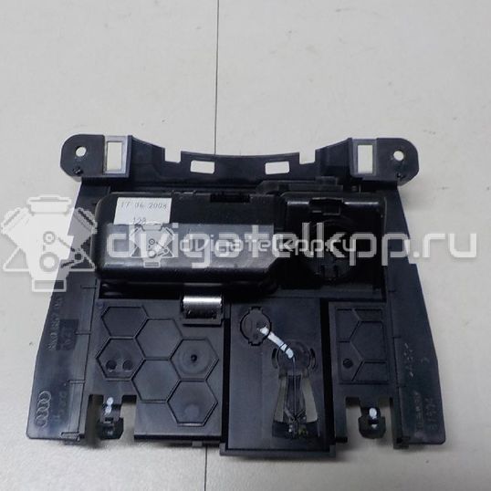 Фото Пепельница передняя  8K0857951CV10 для audi A4 [B8]