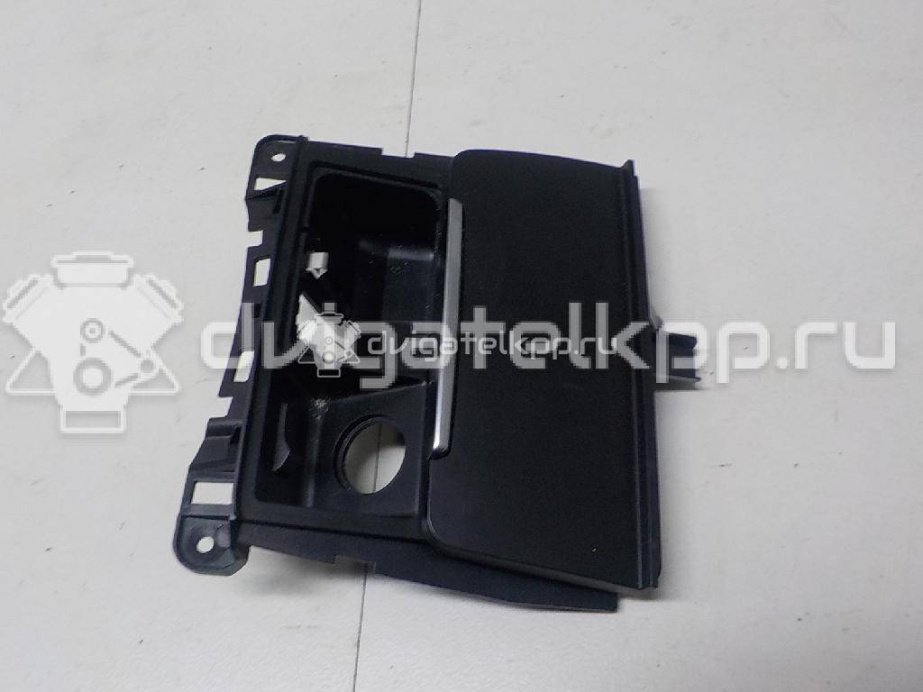 Фото Пепельница передняя  8K0857951CV10 для audi A4 [B8] {forloop.counter}}