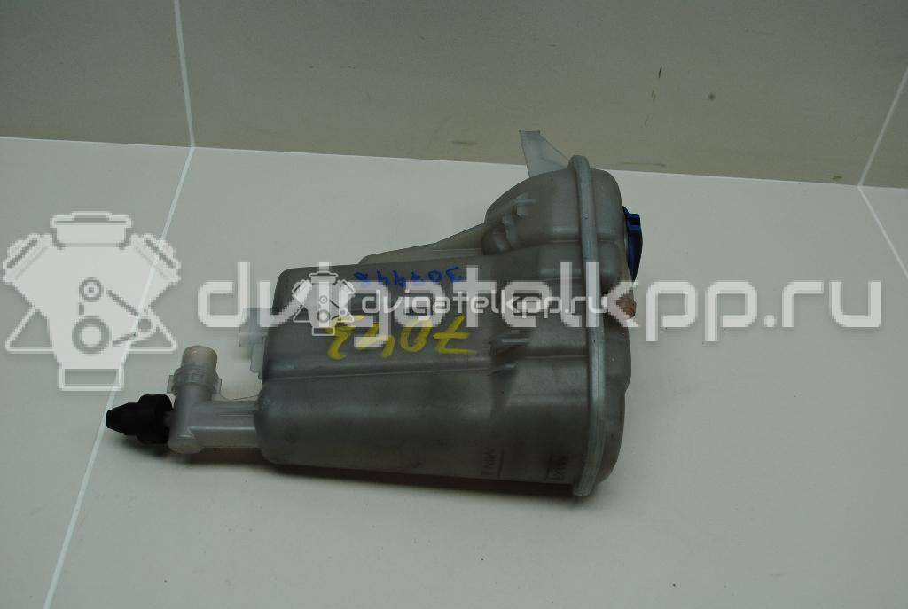Фото Бачок расширительный  8K0121403G для audi A4 [B8] {forloop.counter}}