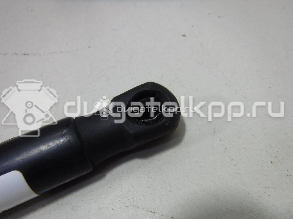 Фото Амортизатор крышки багажника  4f5827552 для Audi A6 {forloop.counter}}