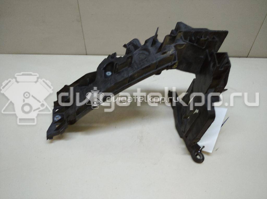 Фото Кронштейн фар левый  8R0805607B для Audi Q5 {forloop.counter}}