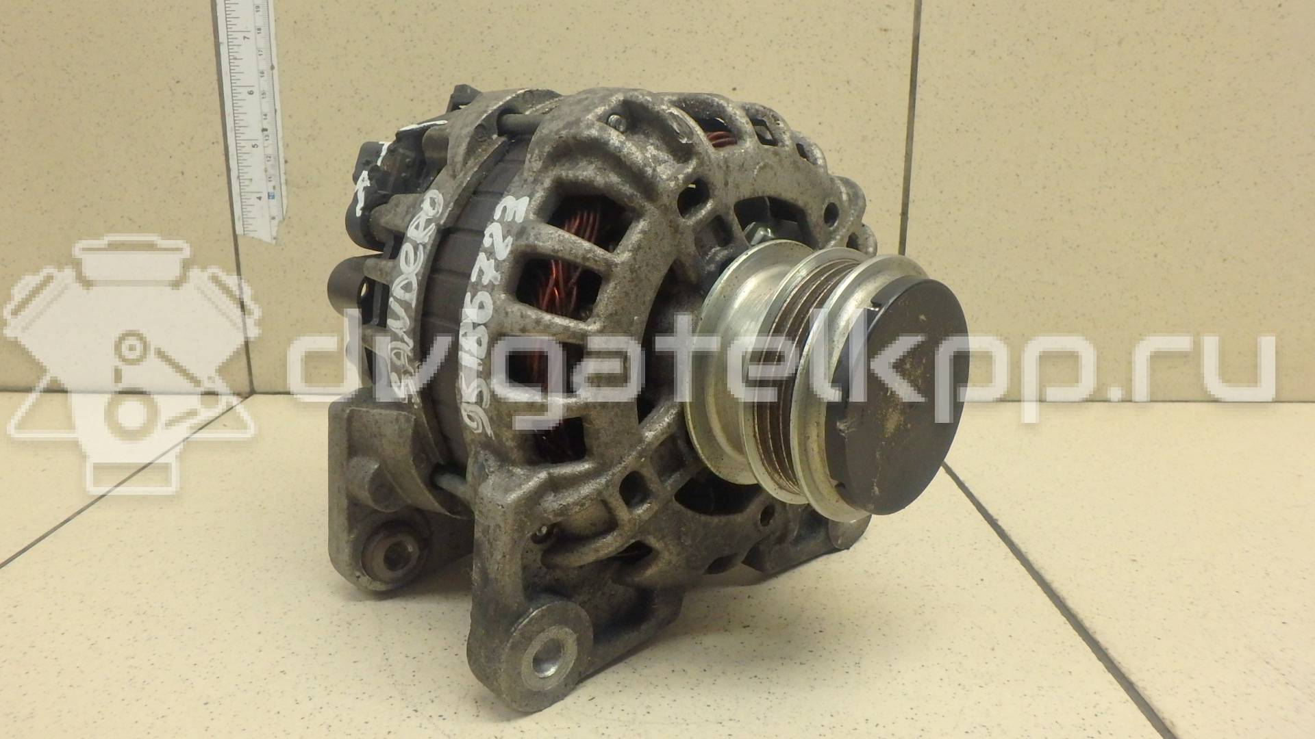 Фото Генератор  231008386R для Renault Captur J5 / Clio {forloop.counter}}