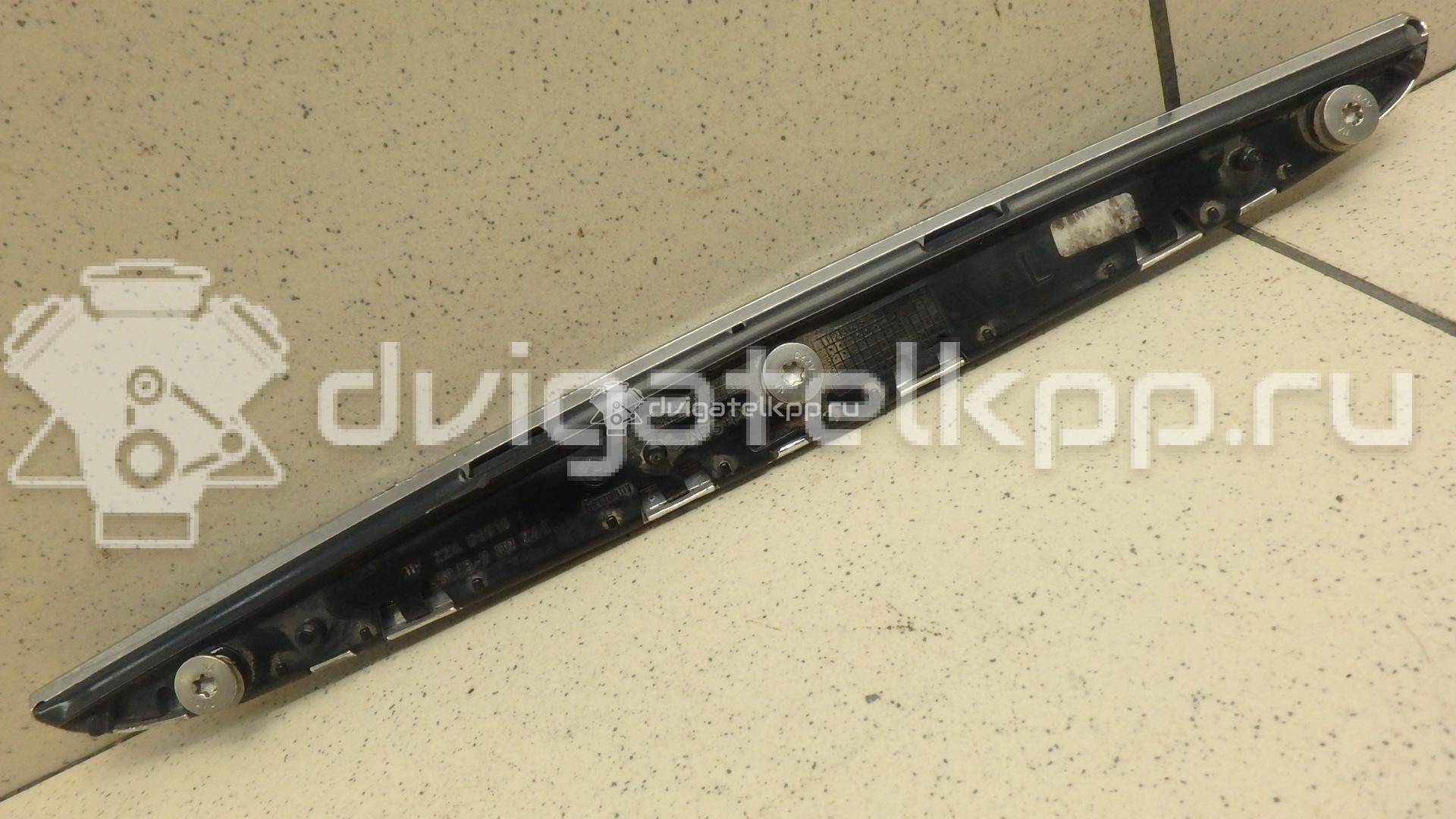 Фото Молдинг капота  51137117241 для Bmw 5 / 3 {forloop.counter}}