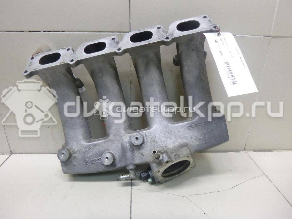 Фото Коллектор впускной для двигателя AEB для Volkswagen / Audi 150-152 л.с 20V 1.8 л бензин 06B133201F {forloop.counter}}