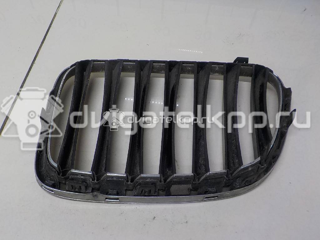 Фото Решетка радиатора правая  51112993306 для Bmw X1 {forloop.counter}}