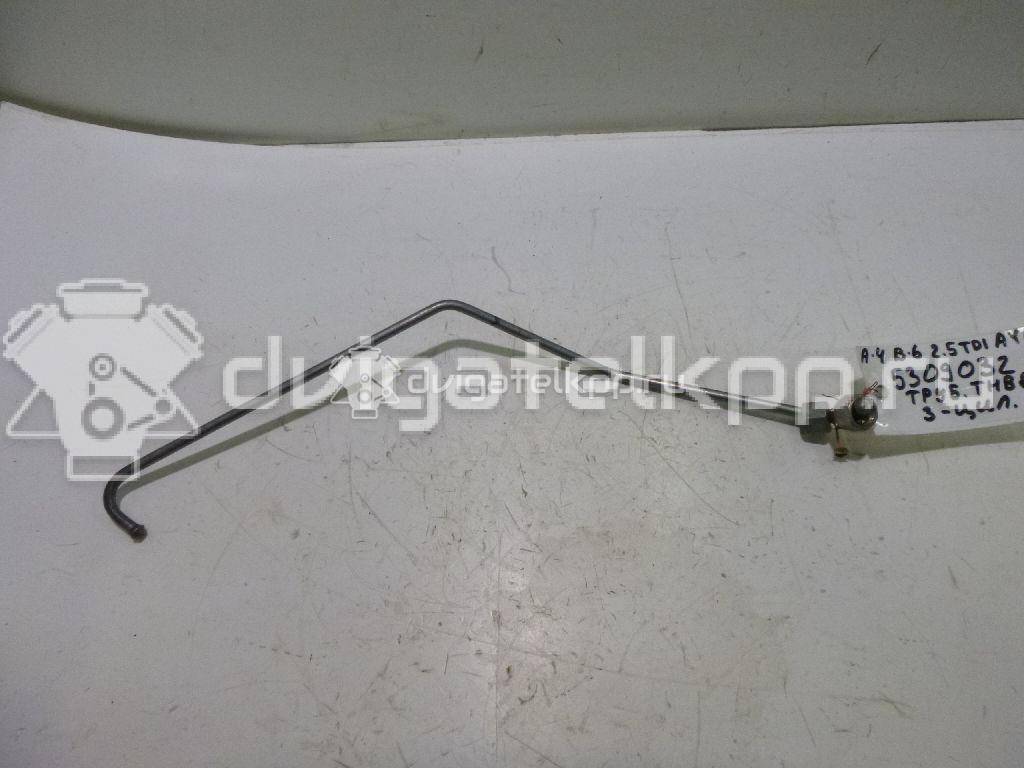 Фото Трубка ТНВД для двигателя AYM для Audi A4 / A6 155 л.с 24V 2.5 л Дизельное топливо {forloop.counter}}