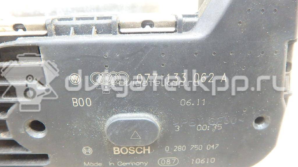 Фото Заслонка дроссельная электрическая для двигателя BFM для Audi A8 335 л.с 40V 4.2 л бензин 077133062A {forloop.counter}}