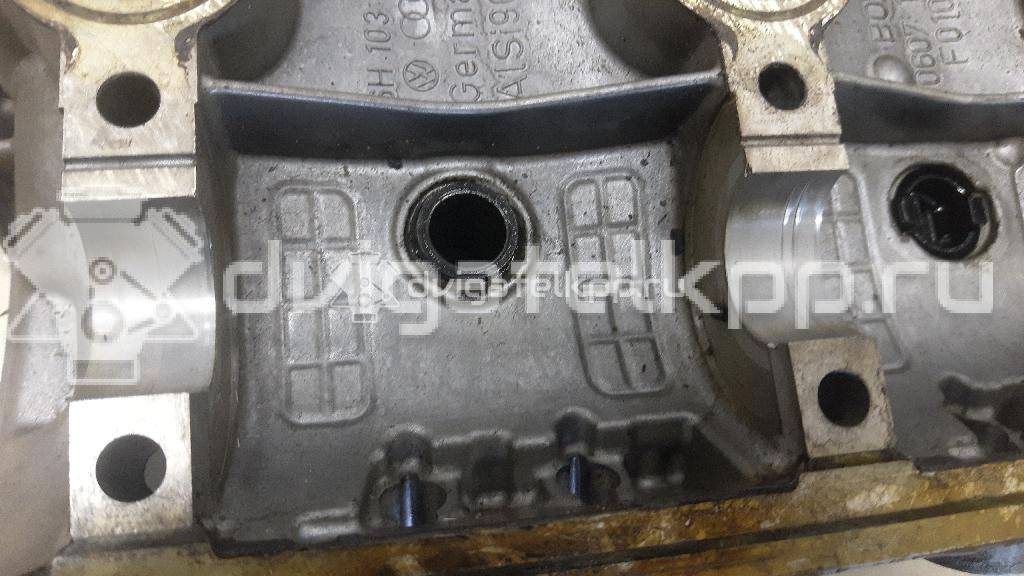 Фото Головка блока для двигателя CDNB для Audi A5 / A6 180 л.с 16V 2.0 л бензин 06H103064L {forloop.counter}}