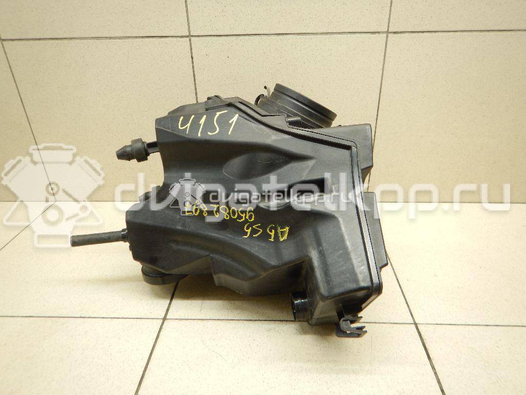 Фото Корпус воздушного фильтра для двигателя CALA для Audi A4 265 л.с 24V 3.2 л бензин 8K0133837S {forloop.counter}}