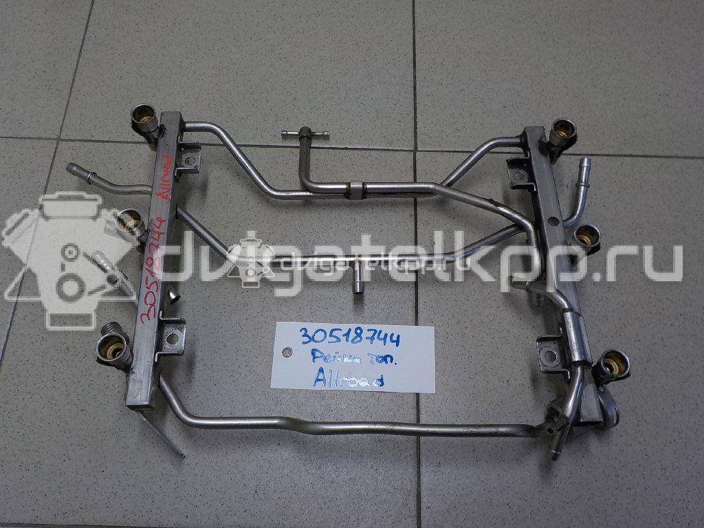 Фото Рейка топливная (рампа) для двигателя APB для Audi Allroad / A4 / A6 253-254 л.с 30V 2.7 л бензин 078133681AR {forloop.counter}}