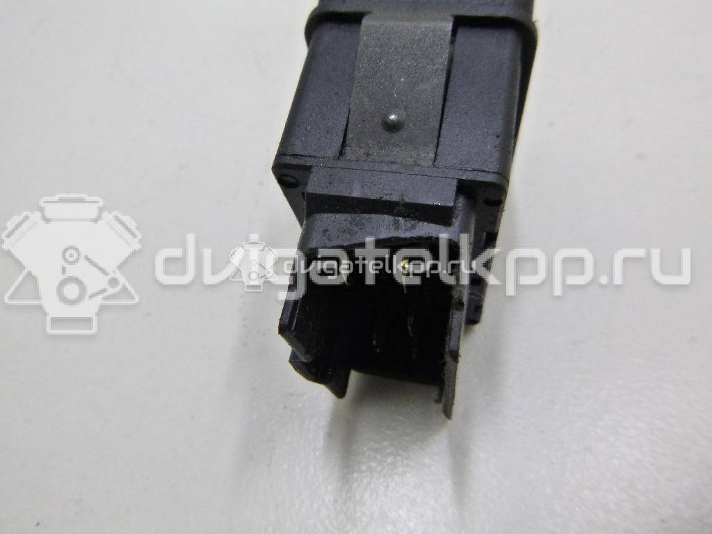 Фото Кнопка блокировки дифференциала  8157753 для Volvo V70 / 140 / 740 / S80 / Xc70 {forloop.counter}}