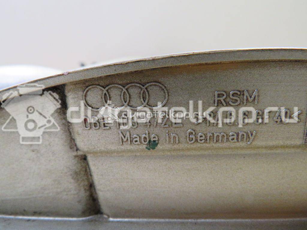 Фото Крышка головки блока (клапанная) для двигателя BDW для Audi (Faw) A6L 177 л.с 24V 2.4 л бензин 06E103472L {forloop.counter}}