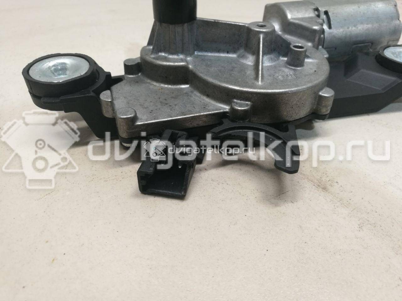 Фото Моторчик стеклоочистителя задний  1689913 для volvo V50 {forloop.counter}}