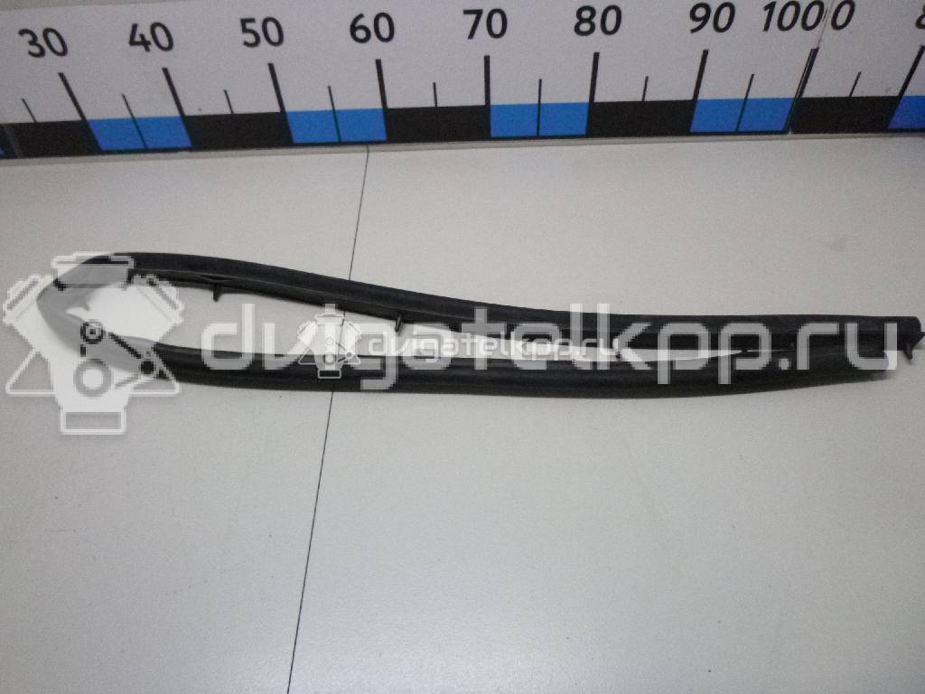 Фото Уплотнитель капота  96940960 для chevrolet Lacetti {forloop.counter}}