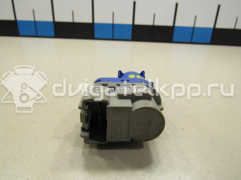 Фото Датчик включения стопсигнала  4838697 для ford america Escape USA {forloop.counter}}