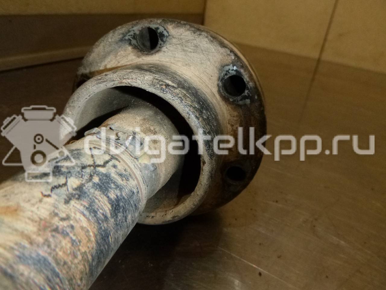 Фото Вал карданный  LR006959 для Land Rover Freelander {forloop.counter}}