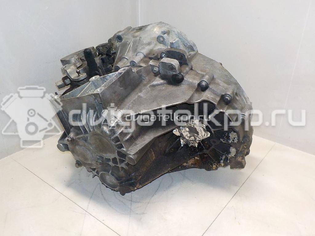 Фото Контрактная (б/у) МКПП для Volvo V40 / S40 136 л.с 16V 2.0 л D 4204 T Дизельное топливо 36050232 {forloop.counter}}