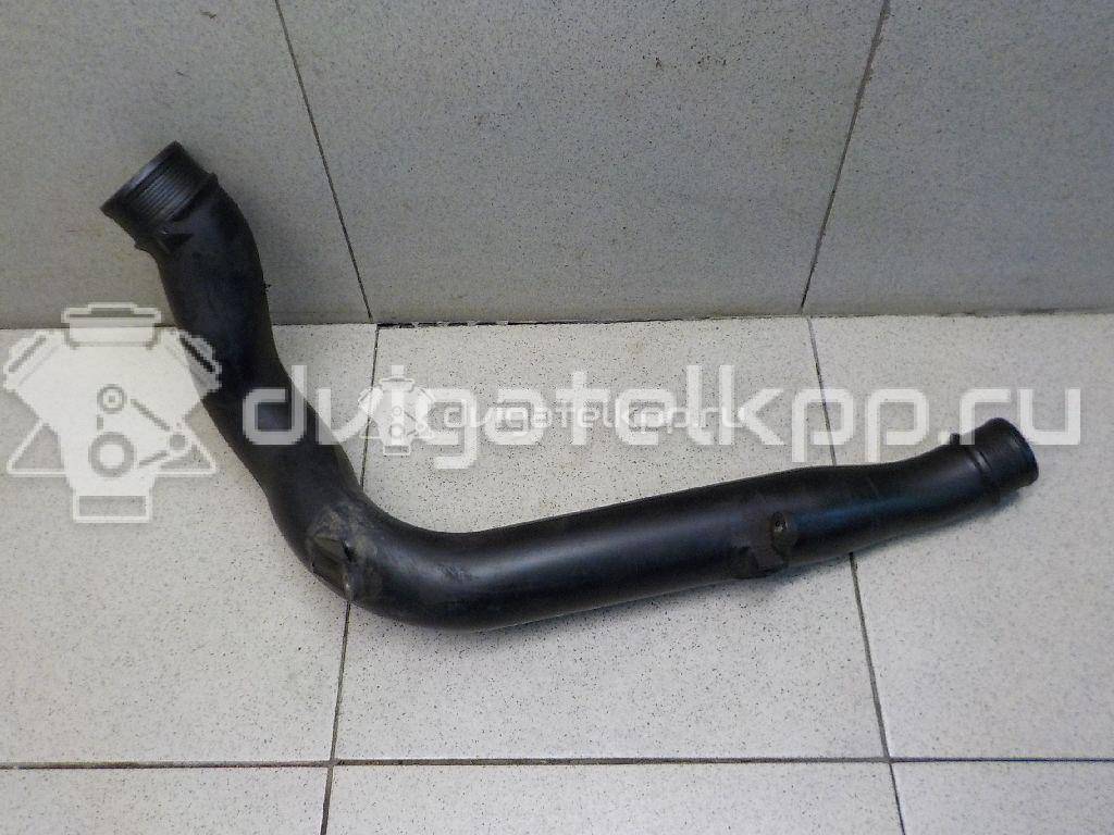 Фото Патрубок интеркулера для двигателя D 5244 T для Volvo S80 / V70 / Xc70 / S60 163 л.с 20V 2.4 л Дизельное топливо 30647918 {forloop.counter}}