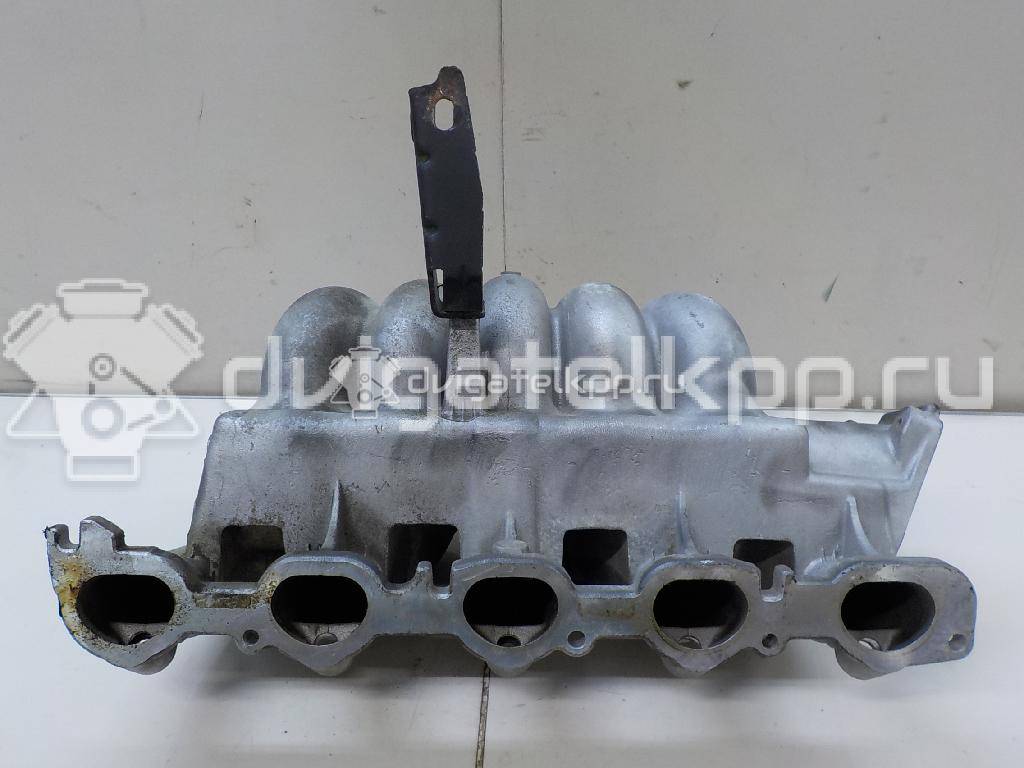 Фото Коллектор впускной для двигателя B 5244 S для Volvo V40 170 л.с 20V 2.4 л Superplus (98/99) неэтилированный 8699533 {forloop.counter}}